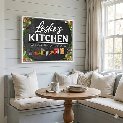 Leslie's Kitchen Horizontal White Nook