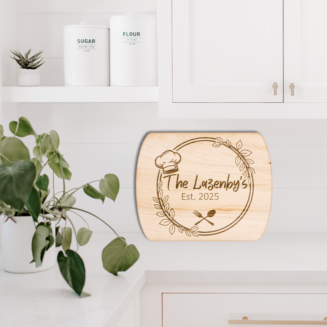 Personalized Family Name Hardwood Cutting Board – Custom Kitchen Décor & Gift